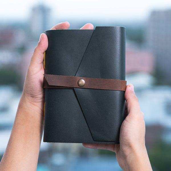 Leather journal diary with ruled craft pages: Lined