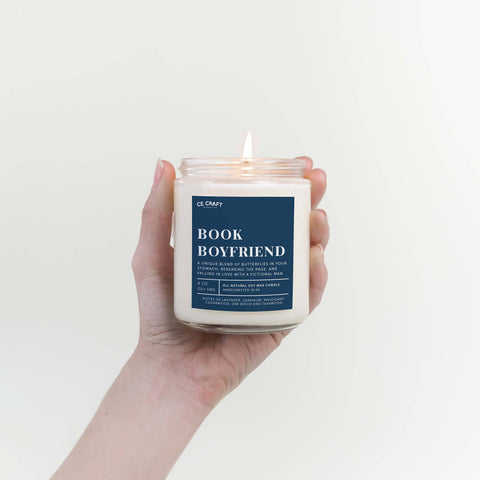 Book Boyfriend Candle: Teakwood & Mahogany