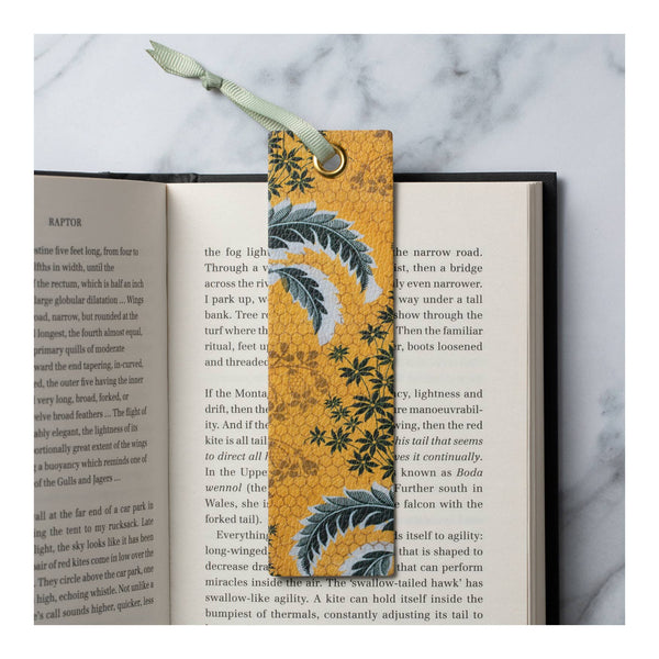V&A Collection Bookmarks: Floral Anemone